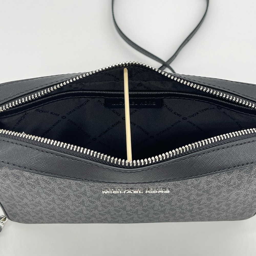 Michael Kors EW Crossbody & Flap Trifold Wallet - Picture 9 of 16